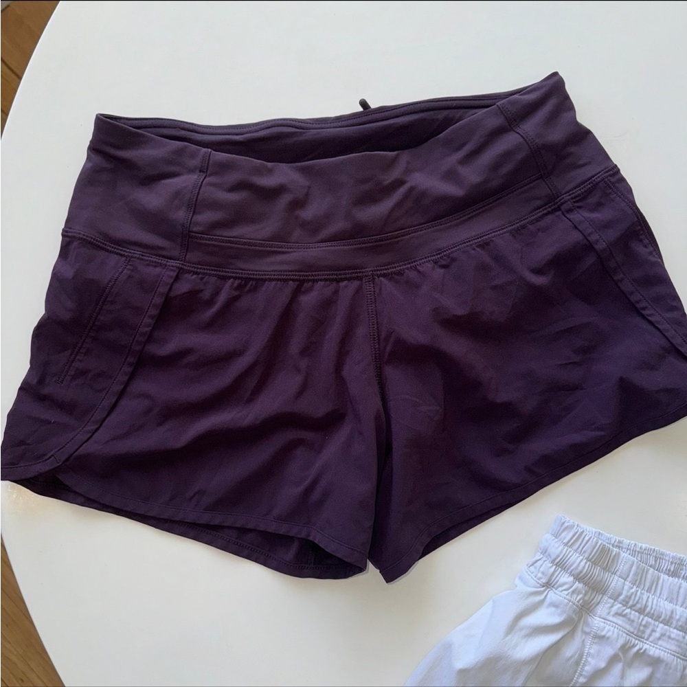 Lululemon short bundle - Picture 3 of 7